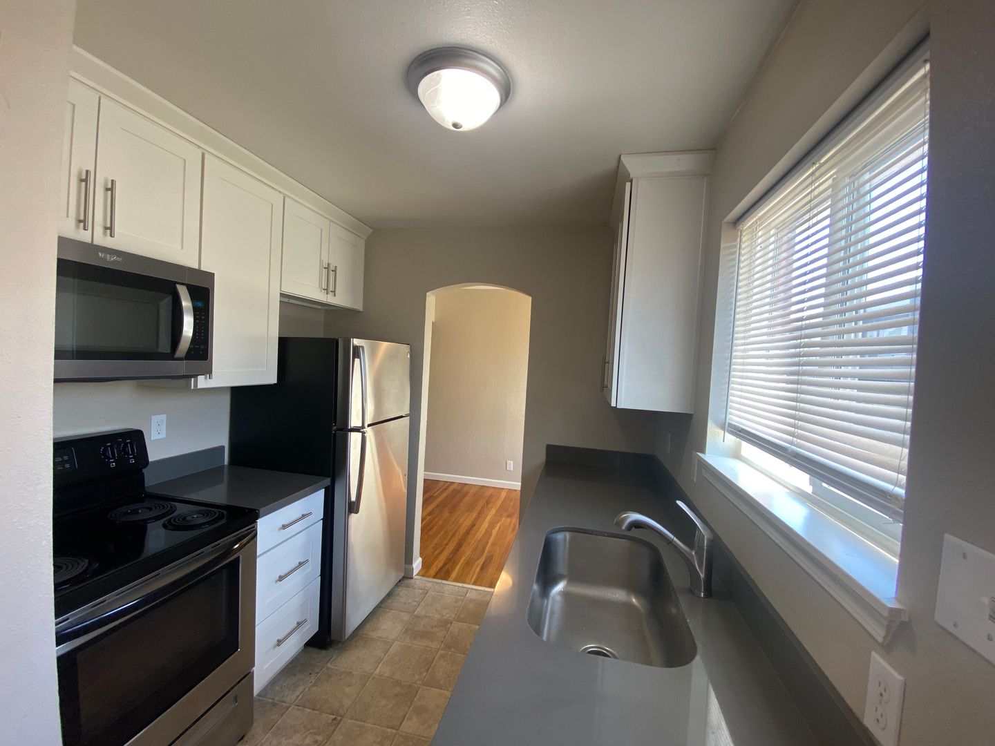 Tacoma Apartment: 5404 S M St