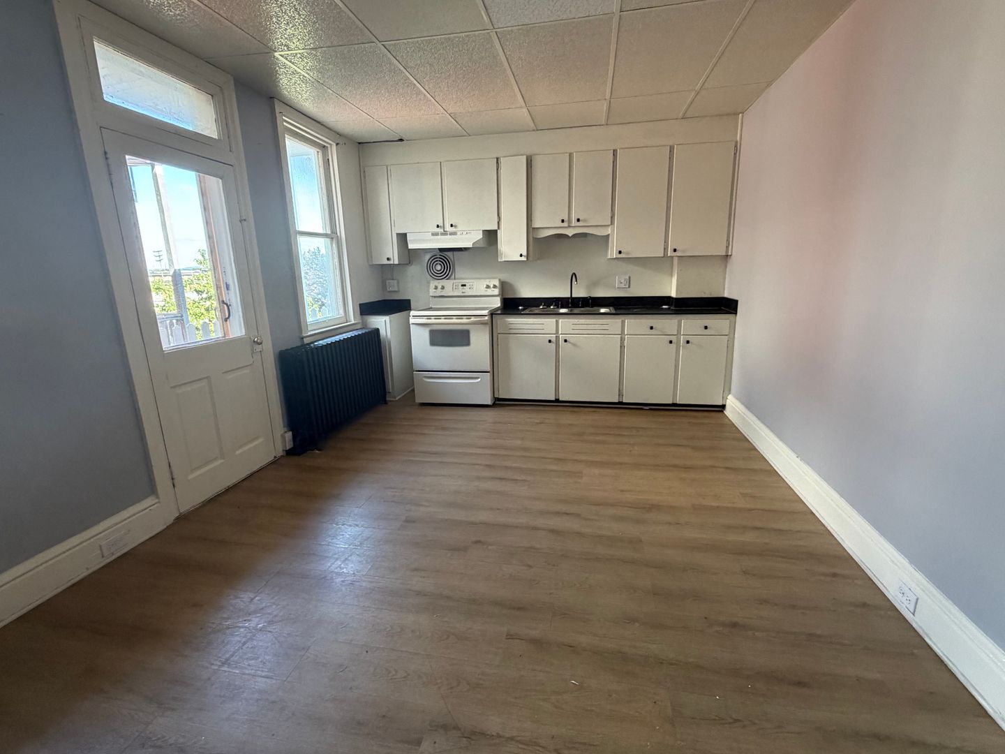 York Apartment: 831 E Prospect St