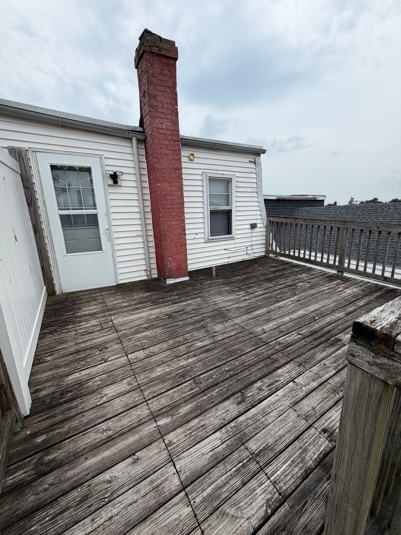 York Apartment: 827 E Prospect St