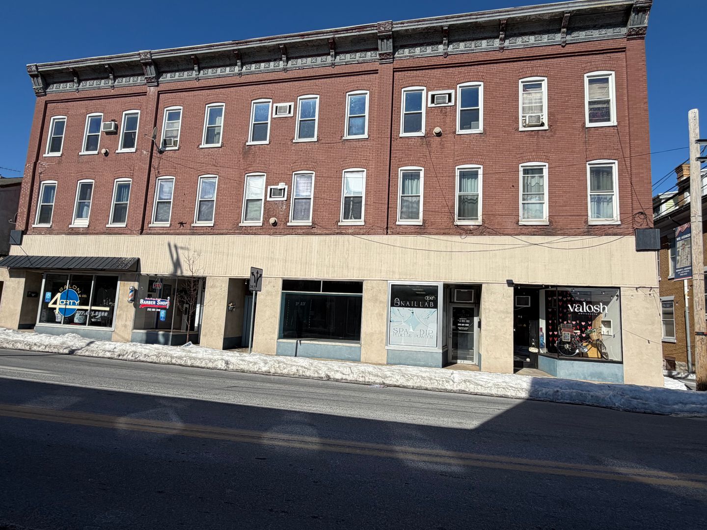 Elizabethtown Apartment: 13-23 E High St