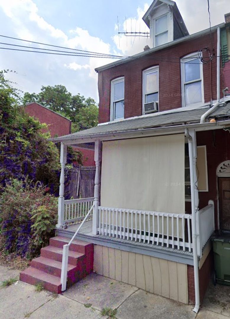 4 Bedroom House available now!
