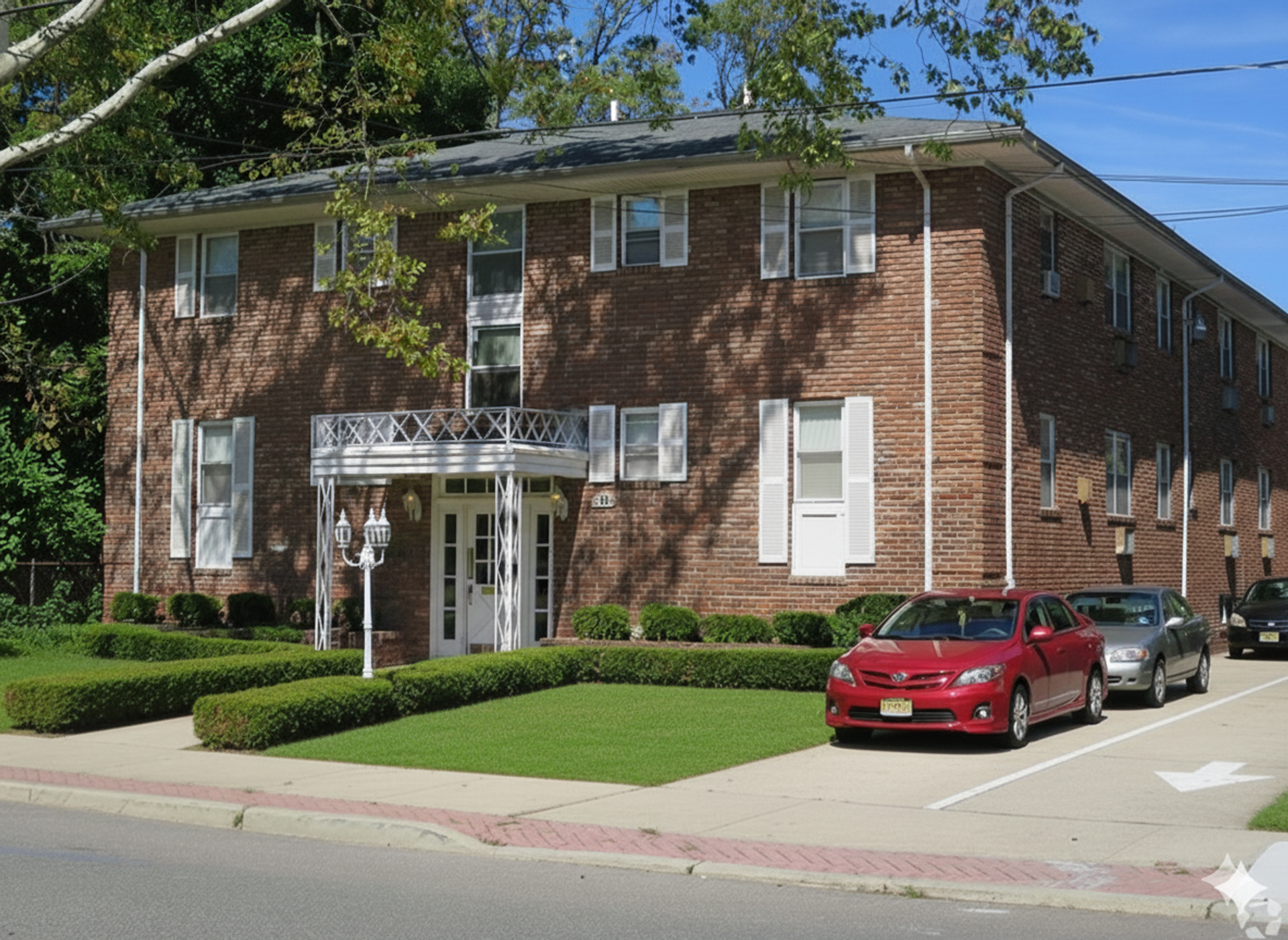 Rahway Apartment: 187 W. Milton Avenue