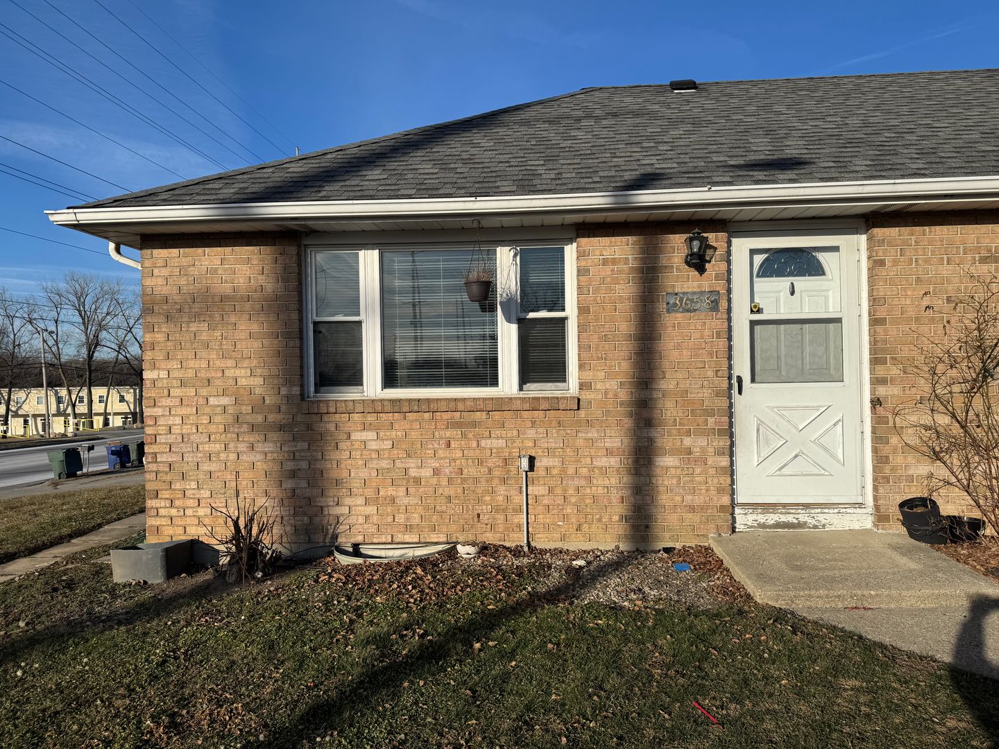 Columbus Apartment: 3656-3658 CLIME RD