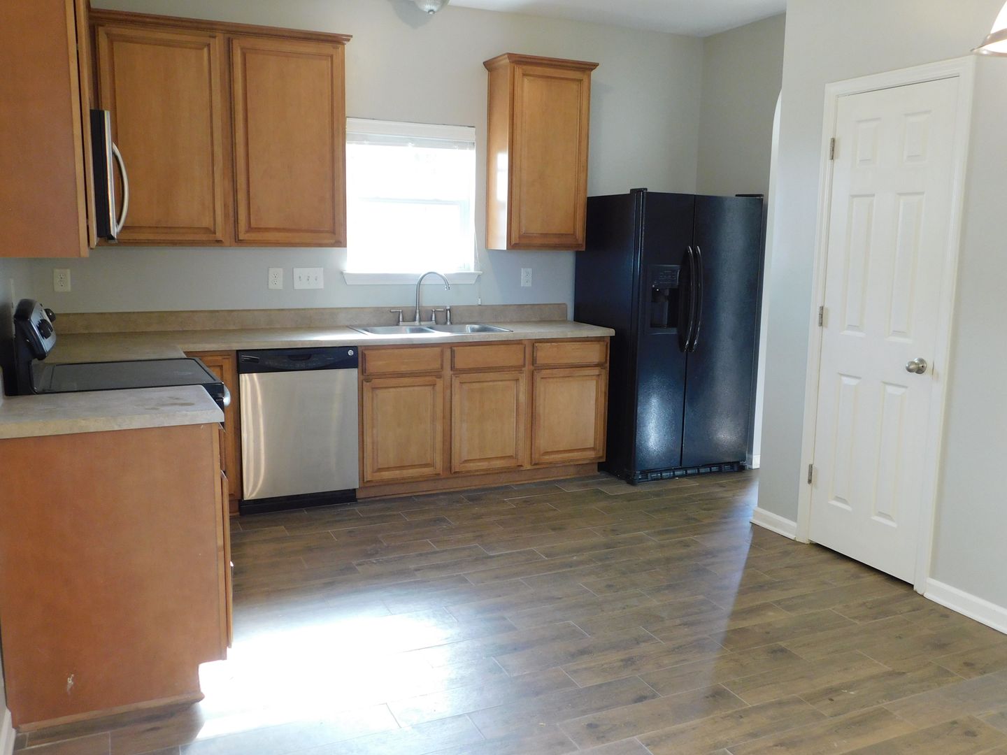 Charlotte House: 11309 Joe Morrison Ln