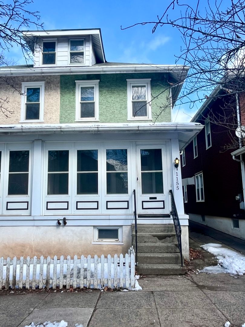 Pottstown House: 1155 South Street