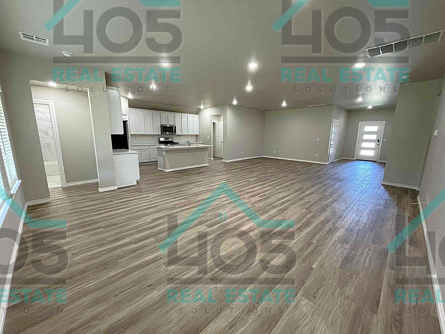7500 NW 149th Circle 3 of 12