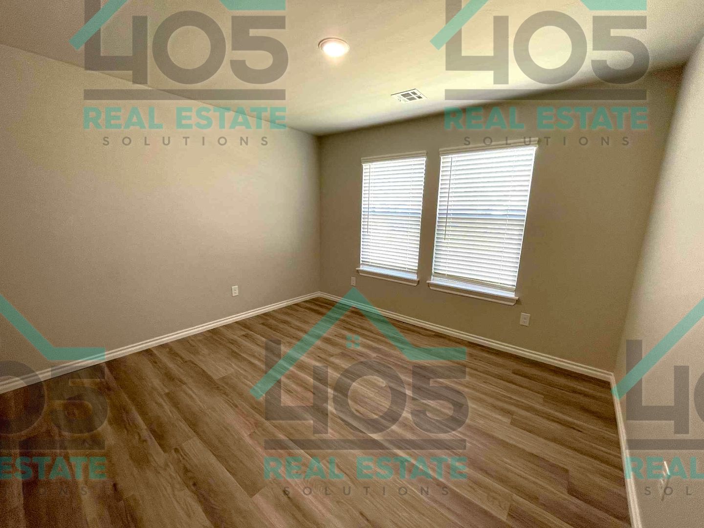 7500 NW 149th Circle 11 of 12