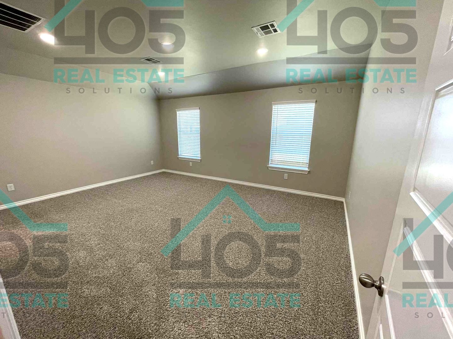 7500 NW 149th Circle 6 of 12