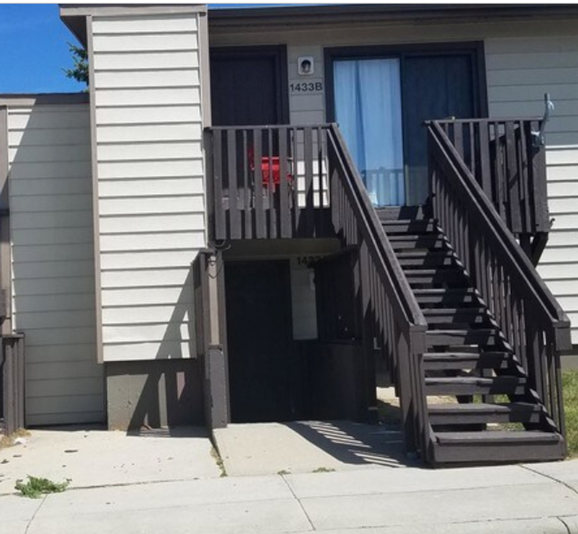 Gillette Apartment: 1433 Eagles Nest Circle A