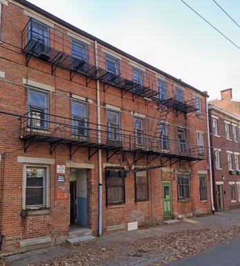 Modern 2-Bedroom Apartment – Conveniently Located Near Over The Rhine – photo 1