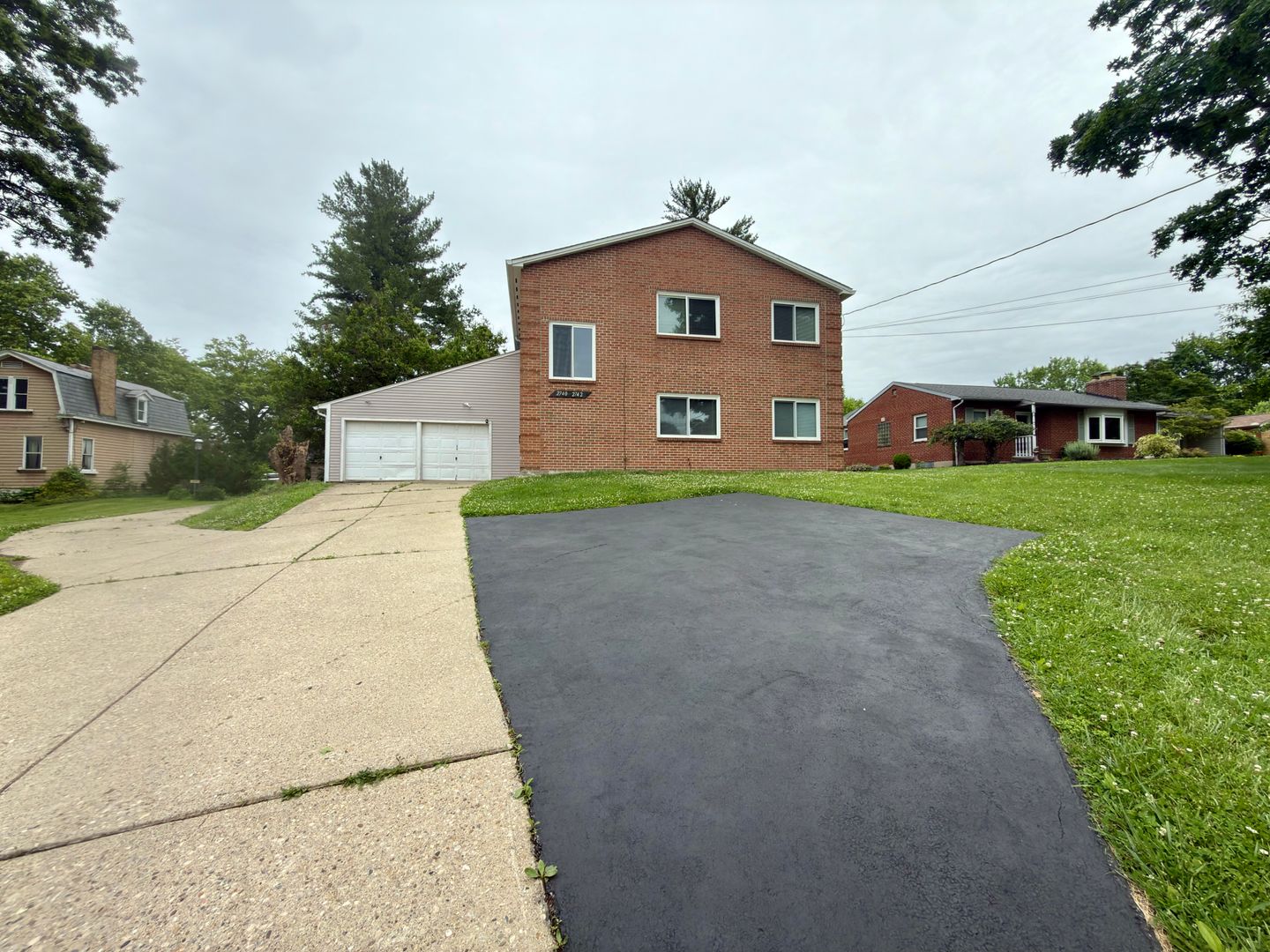 Cincinnati Apartment: 2740-2742 Jessup Rd