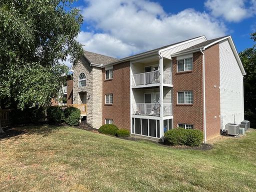 412 Marian Drive, Unit 12 – Florence, KY – photo 1
