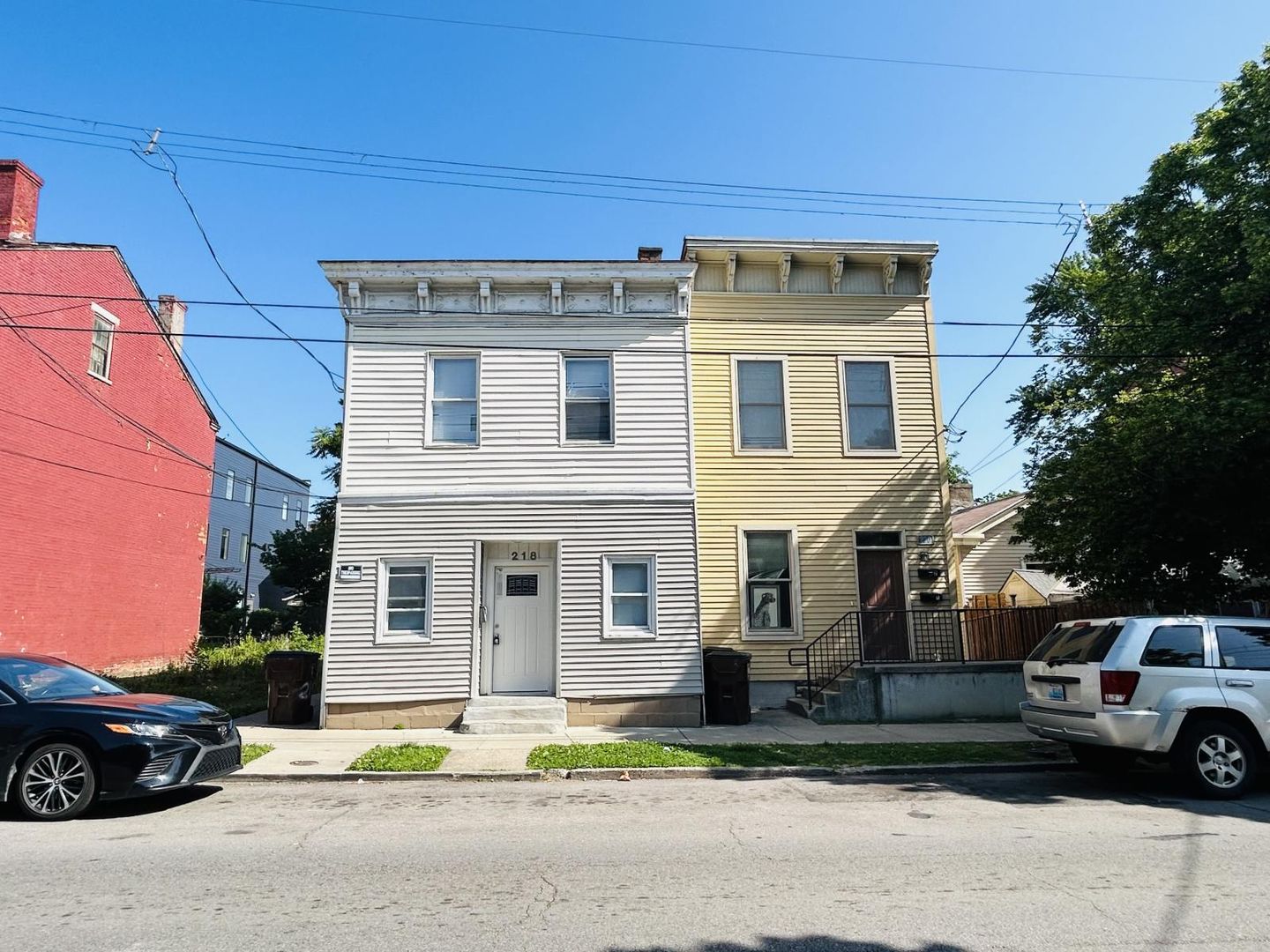 Covington Apartment: 218 E 12th St.