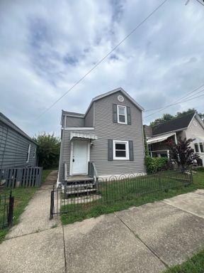913 Maple Ave – photo 1