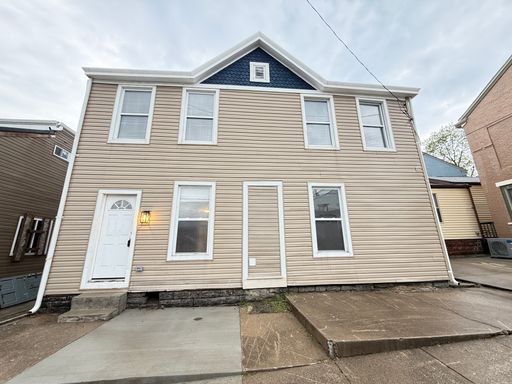 939 Putnam – photo 1