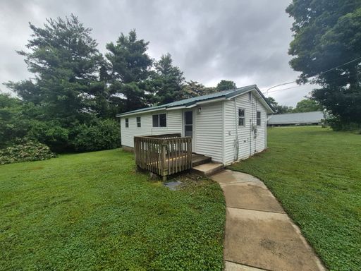 16 Michigan Ave., Dry Ridge, KY