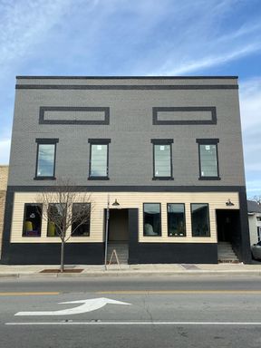225 N Main St