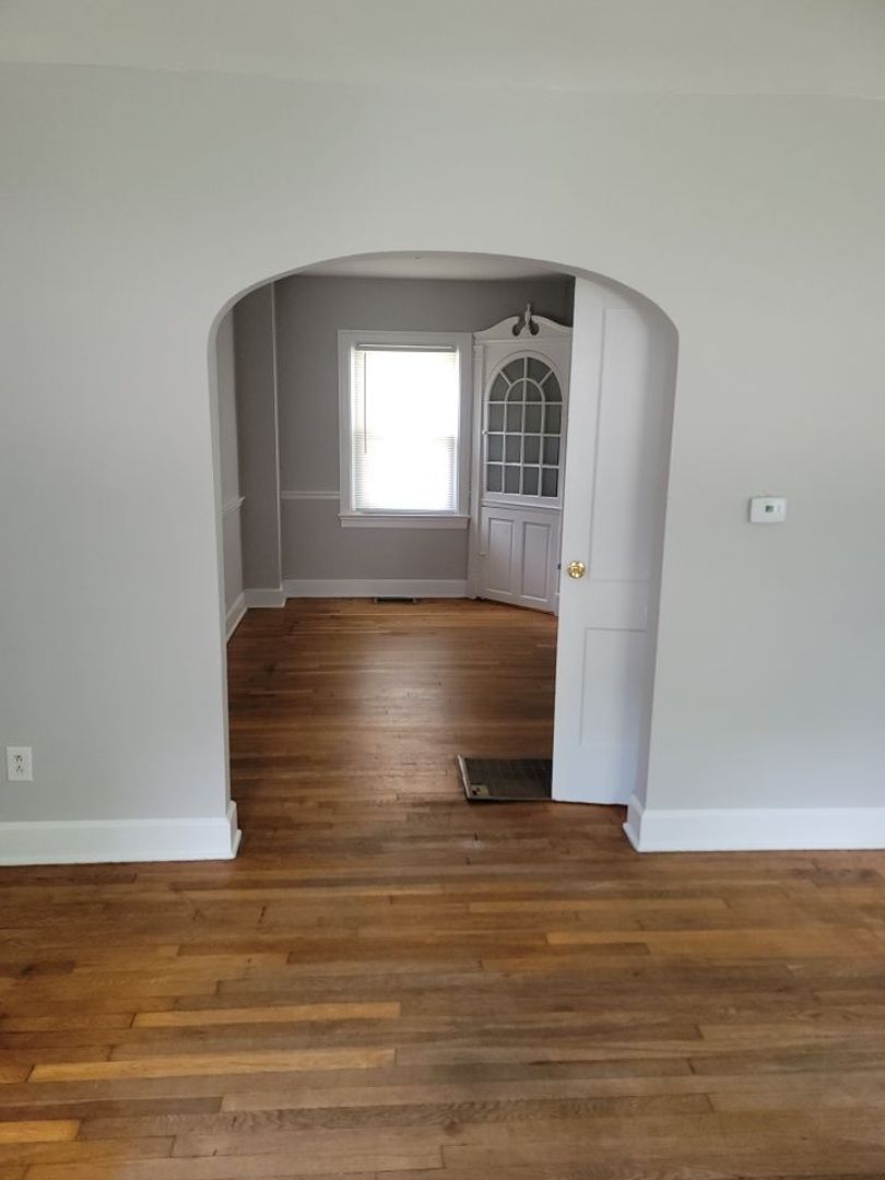 Lexington House: 1411 Hill Street