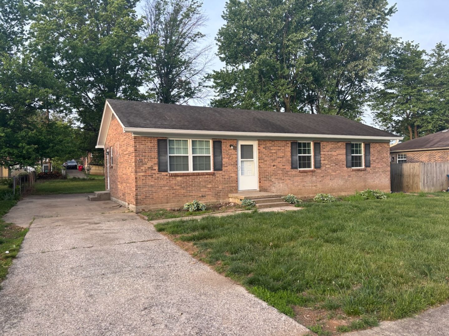 Nicholasville House: 262 Biloxi Dr.
