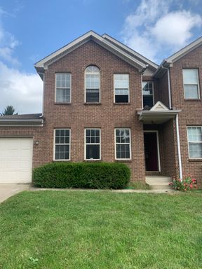 3 Bedroom, 2.5 Bathroom in Lexington! – photo 1