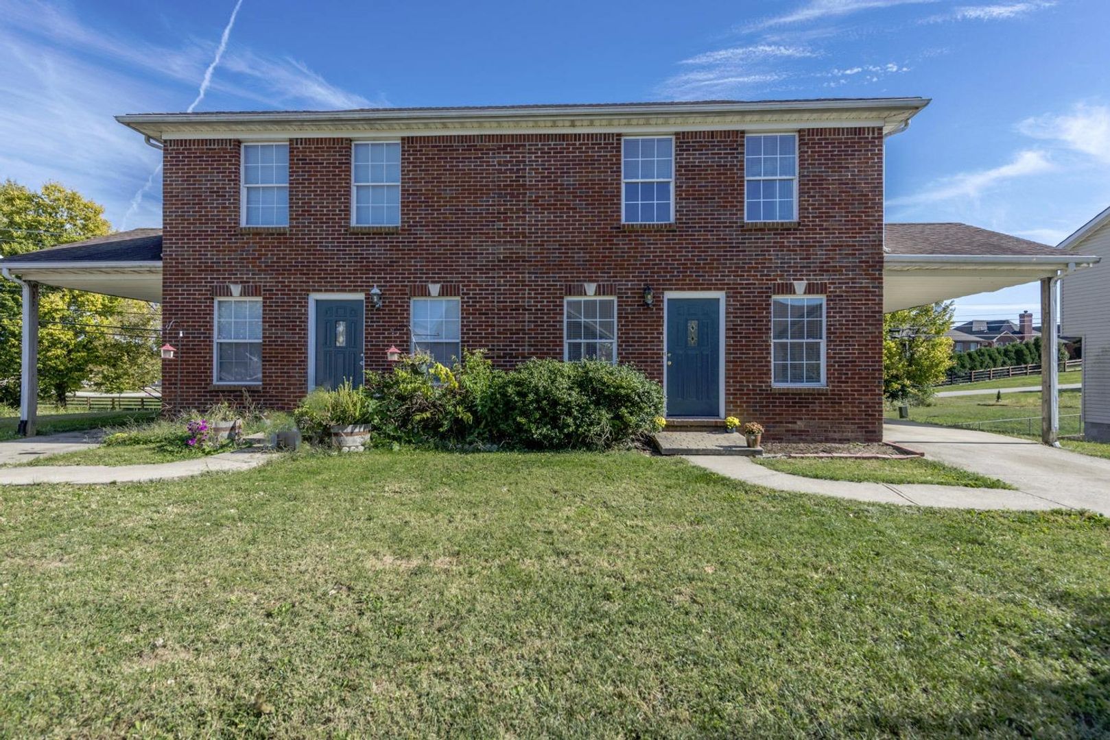 Georgetown Townhome: 221 Tanbark Drive