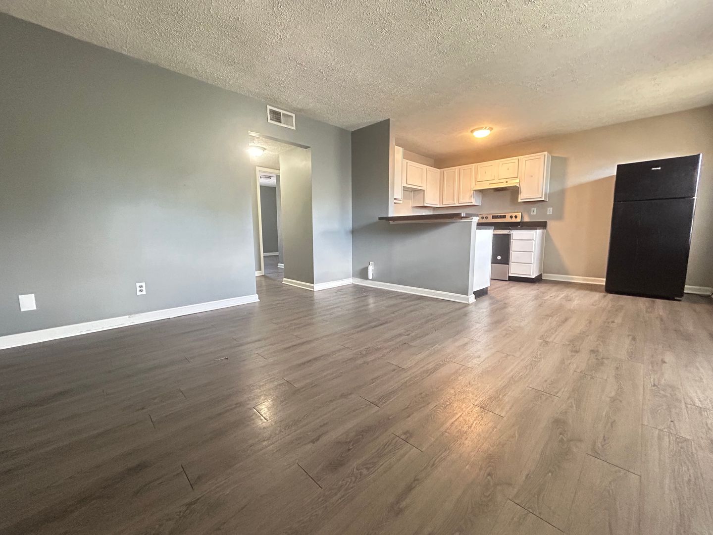Louisville Apartment: 4200 Medallion Court - 616