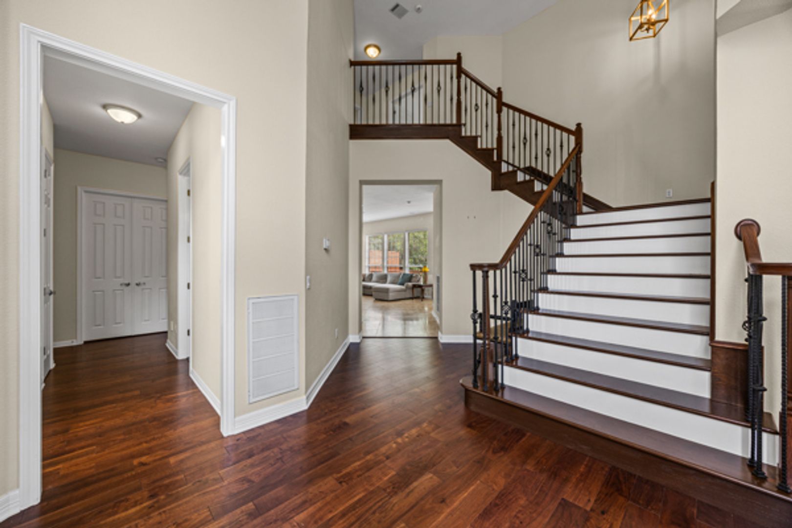 10648 Bramblecrest Dr 3 of 12