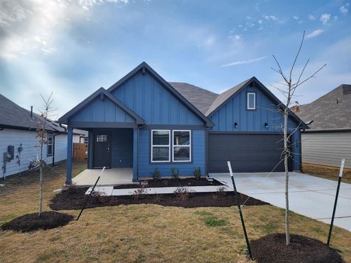 204 Sweetwater Creek Ln – photo 1
