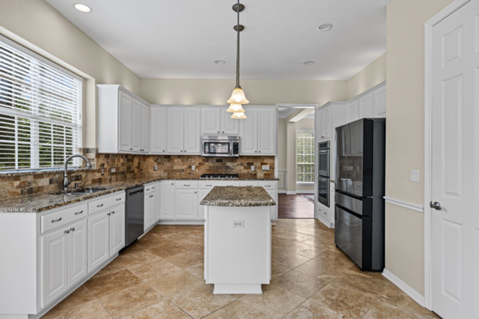 10648 Bramblecrest Dr 5 of 12