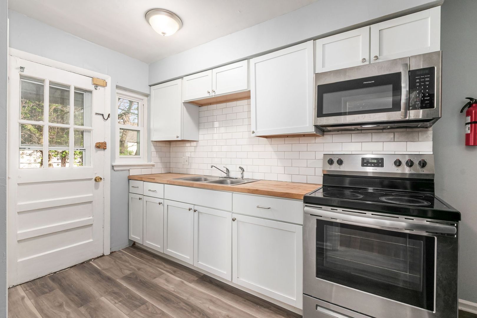 Columbus Apartment: 3386-3388 Kimberly Avenue