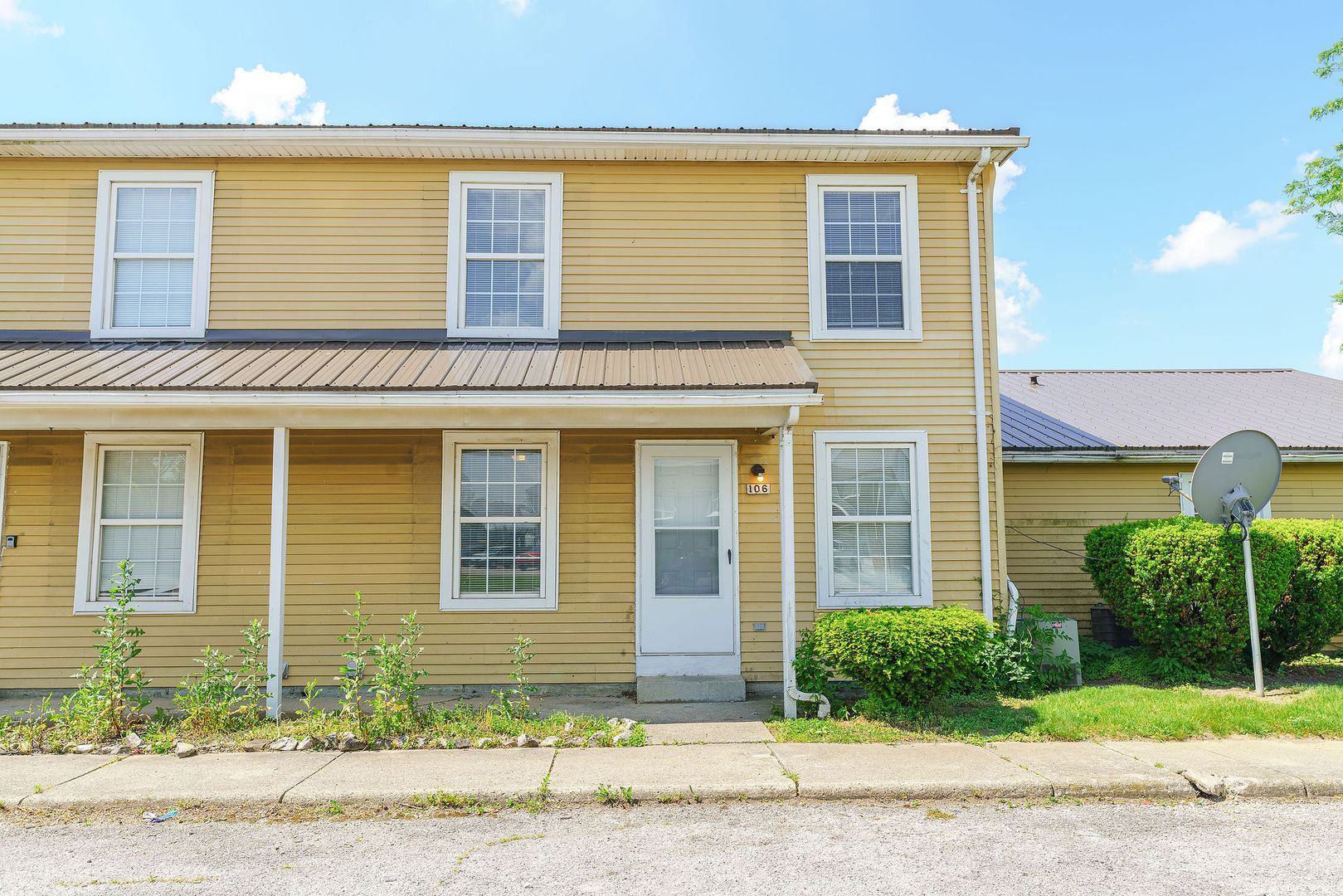 Bucyrus Apartment: 100 Heritage Circle