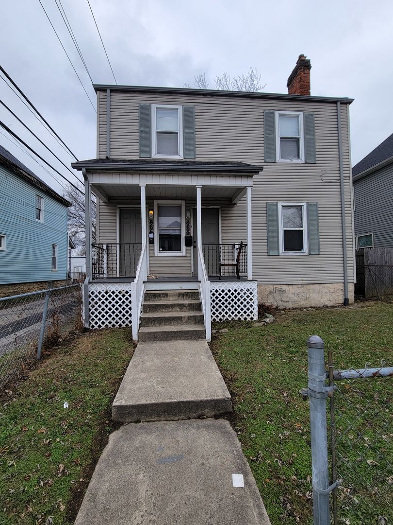 Columbus Apartment: 866-868 Ellsworth Avenue