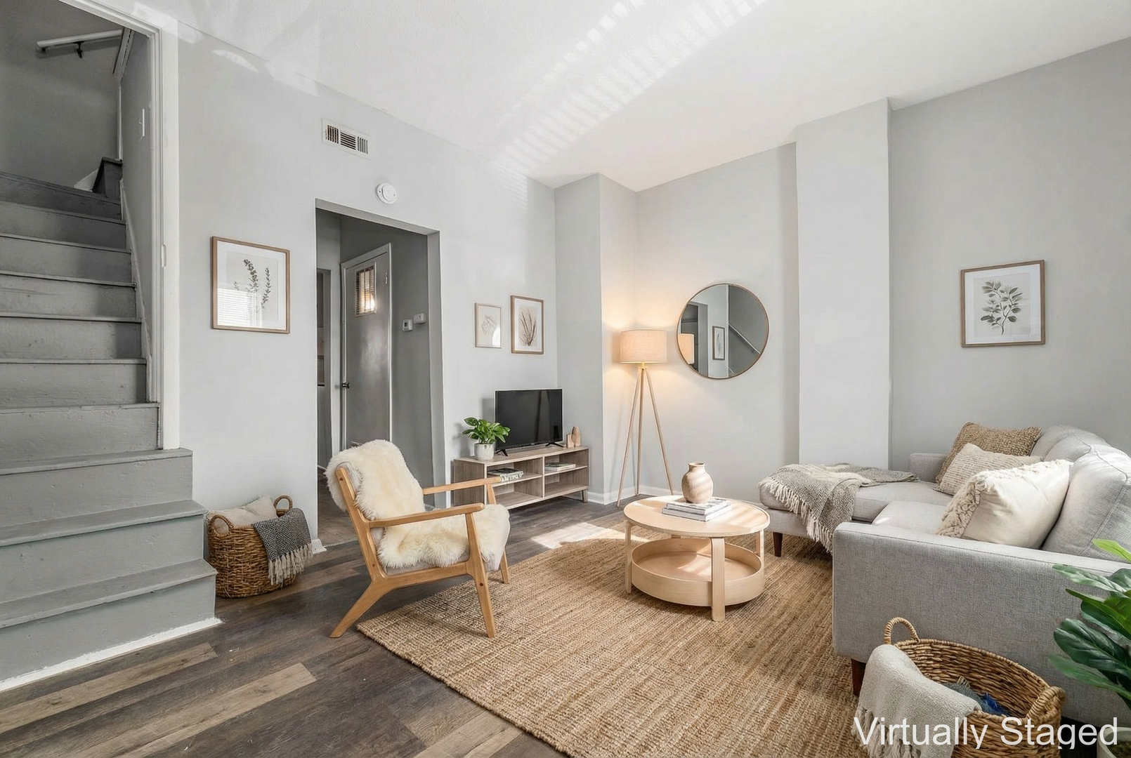 Lancaster Apartment: 801-817 West 5th Avenue