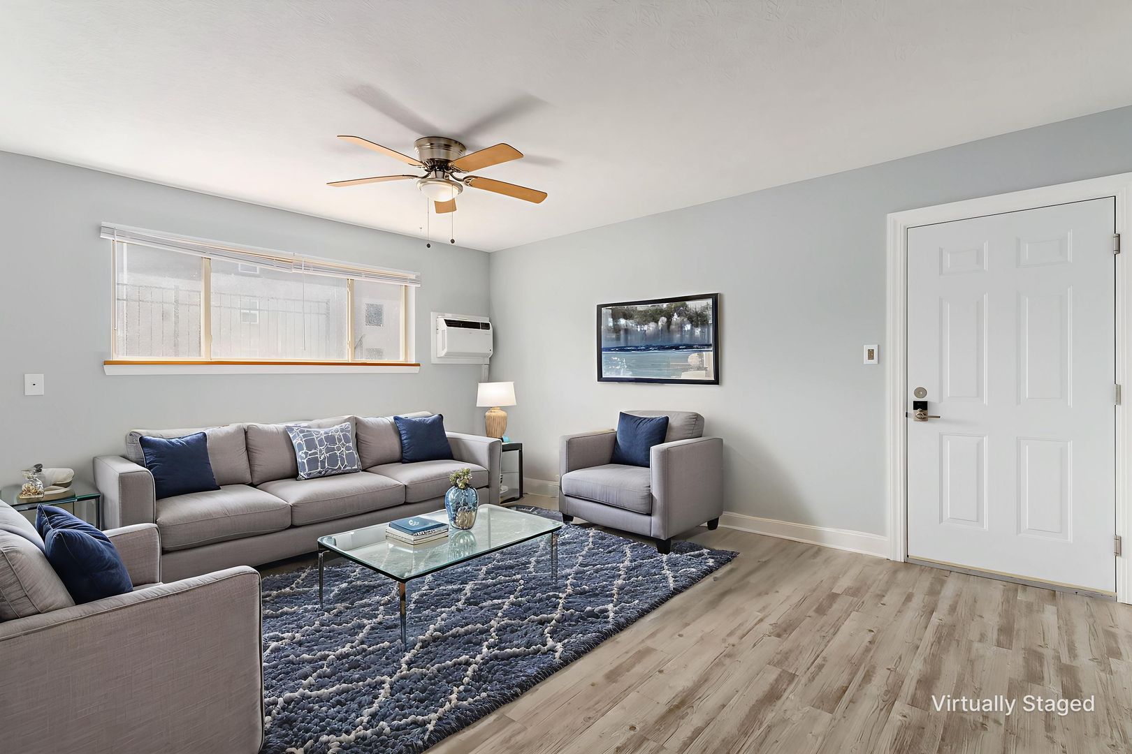 Columbus Apartment: 1580 East Mound Street