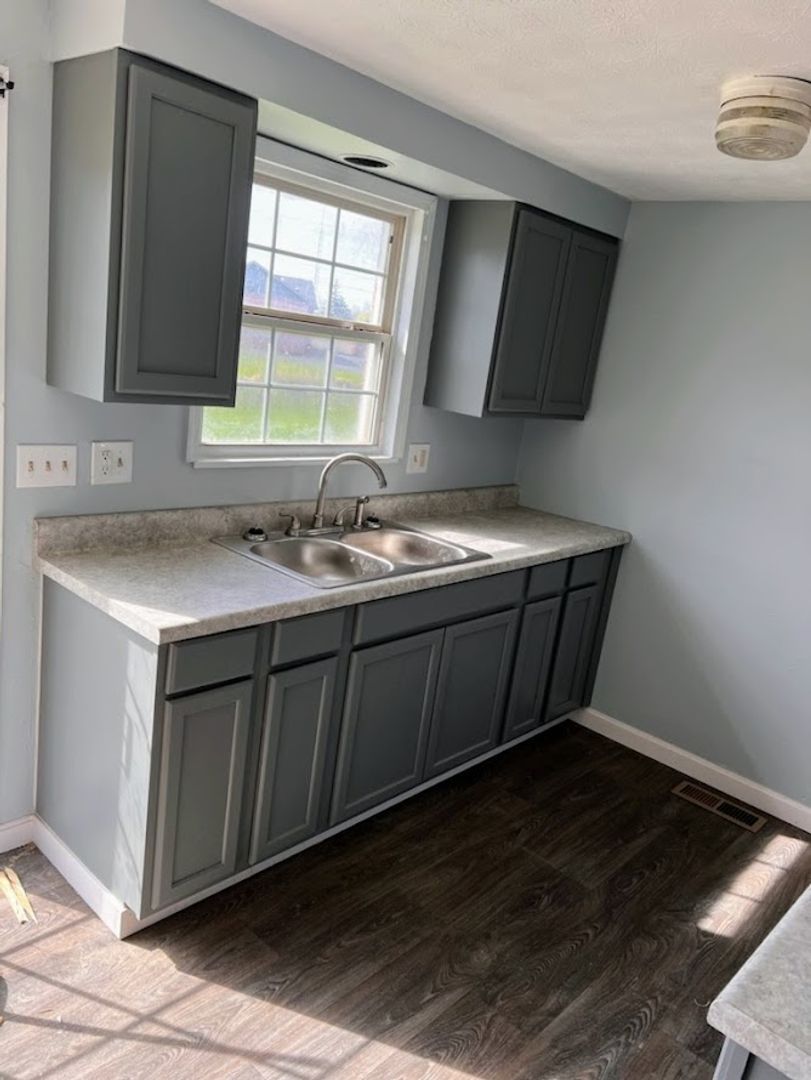 Bucyrus Apartment: 100 Heritage Circle