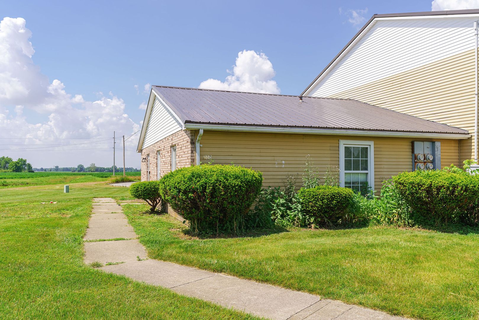 Bucyrus Apartment: 100 Heritage Circle