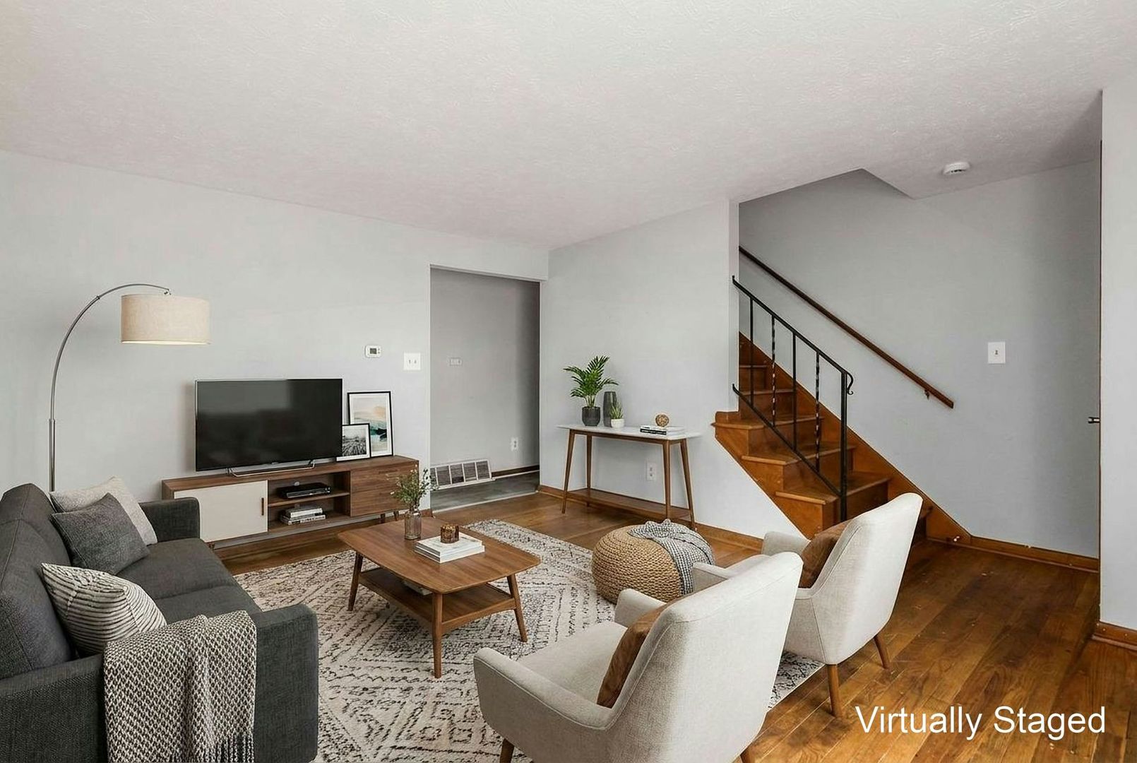 Columbus Apartment: 3399 Beachworth Dr