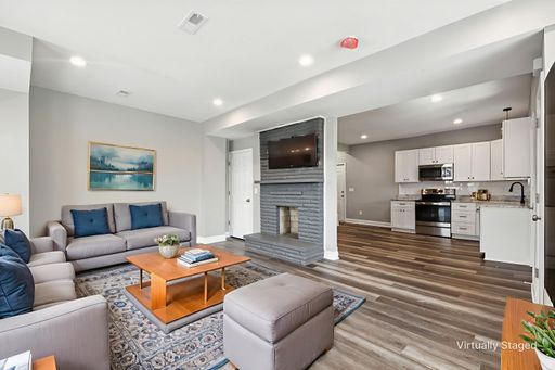 Spacious & Modern 3-Bed Townhome in the Heart of Franklinton – photo 1