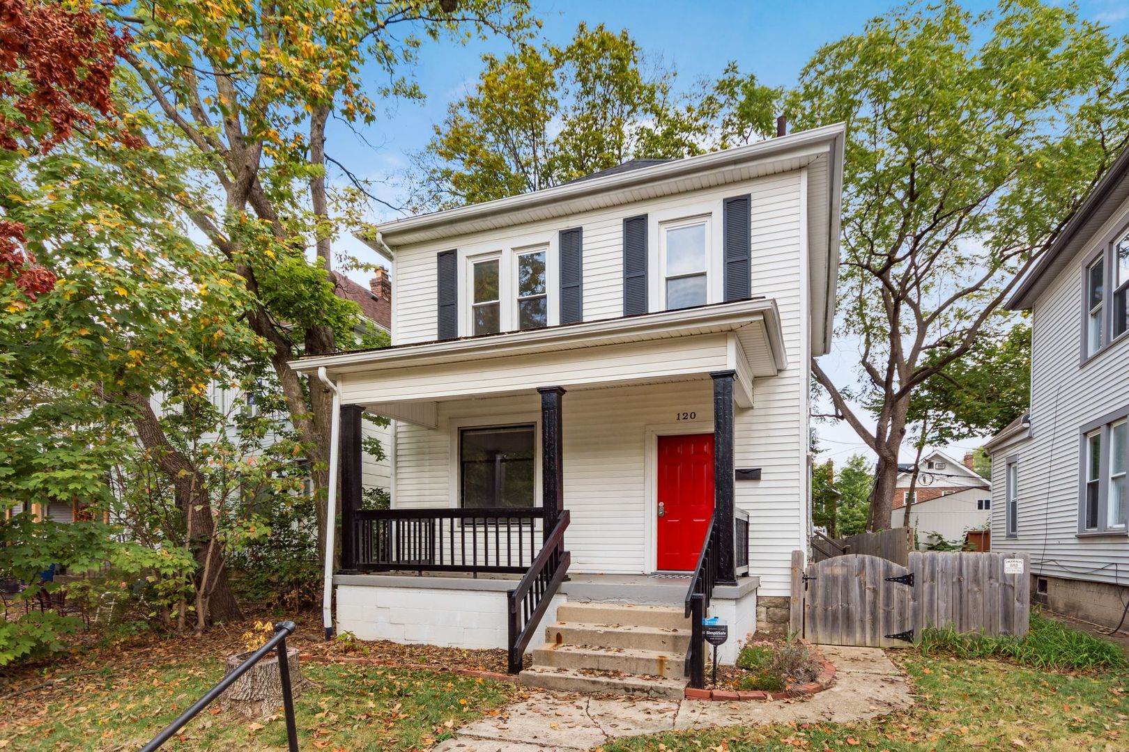 Columbus House: 120 E. Blake Ave