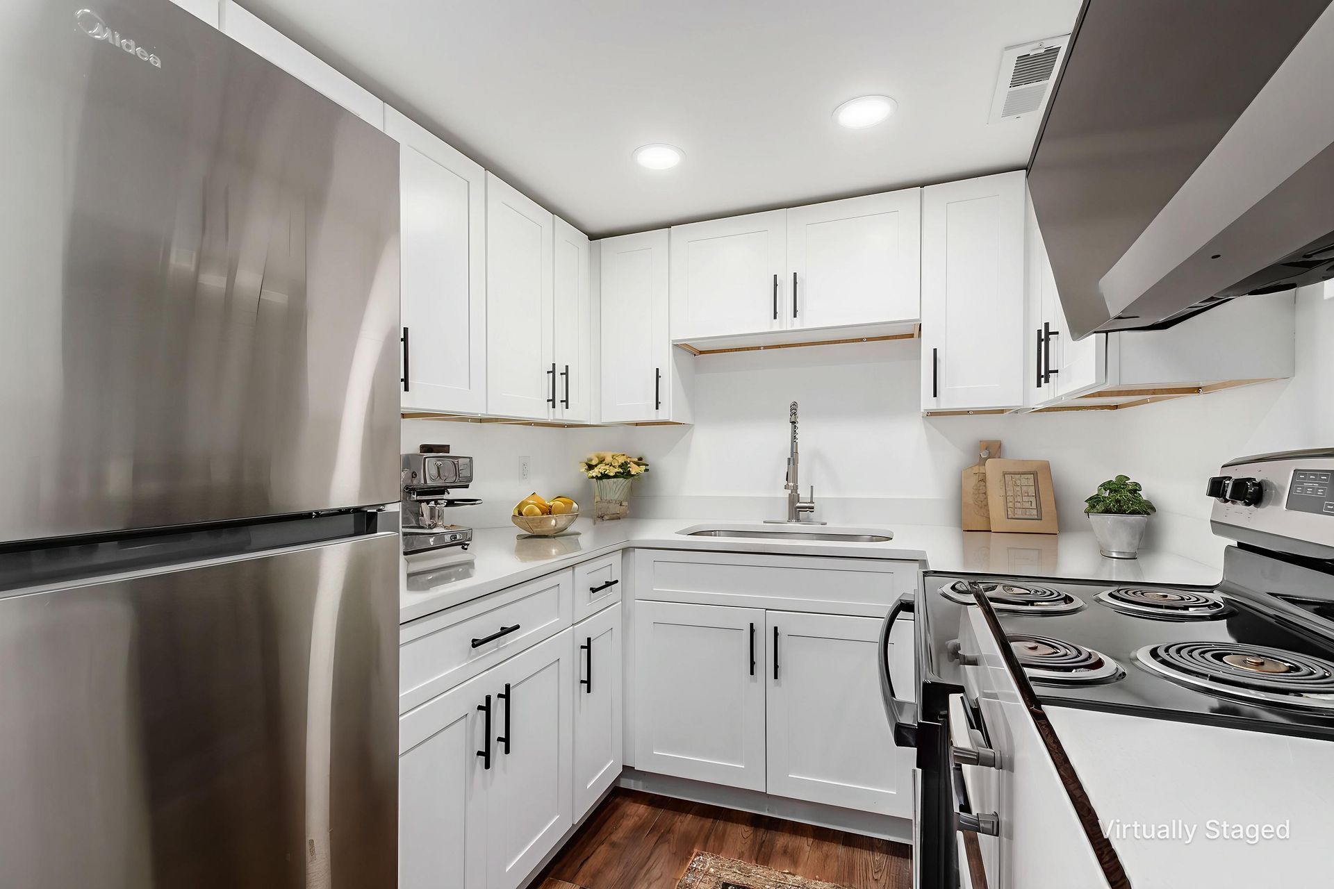 ✨ Renovated 1-Bedroom Apartment 5 of 8
