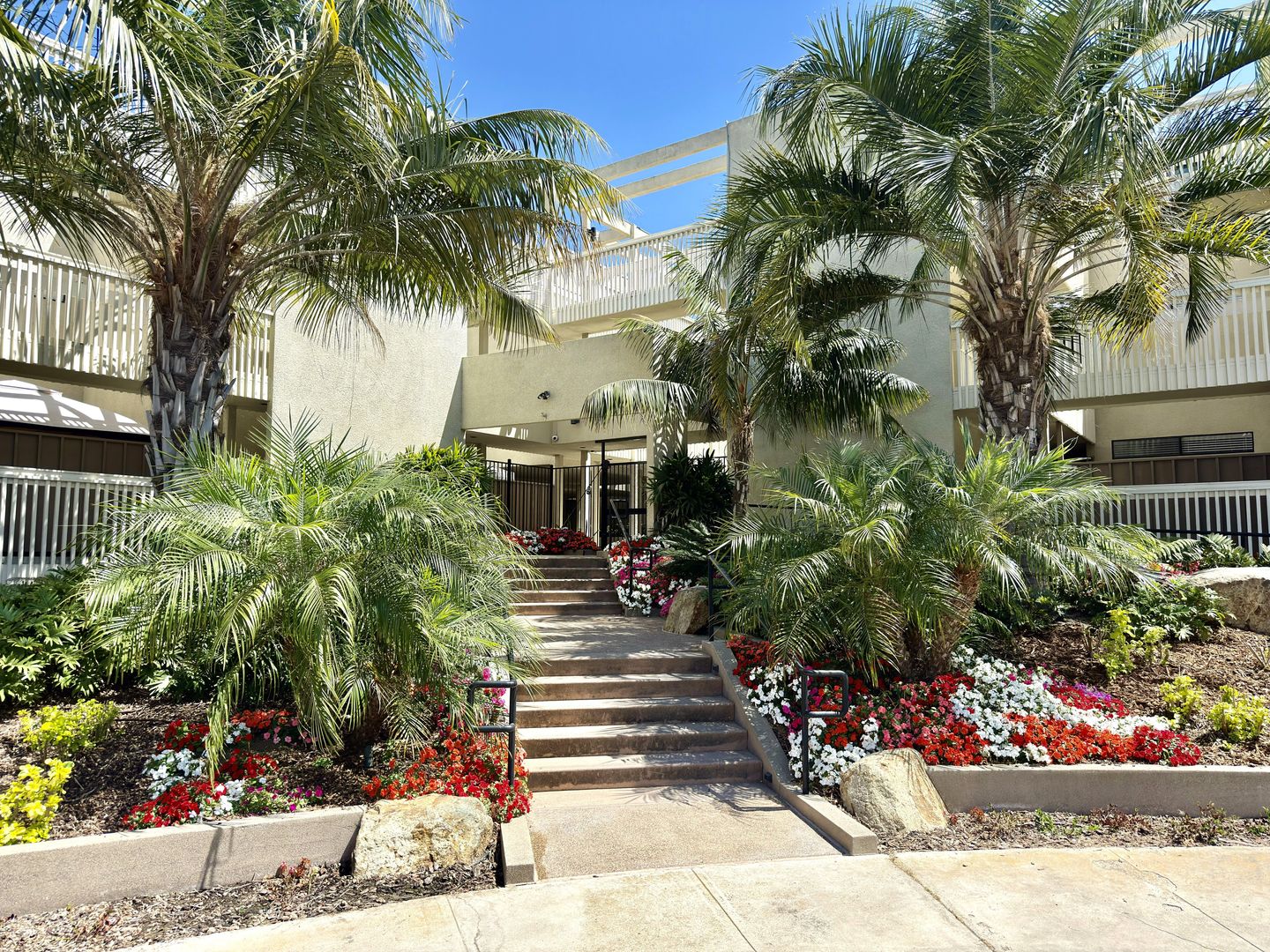 Carlsbad Condo: 4513 Cove Drive