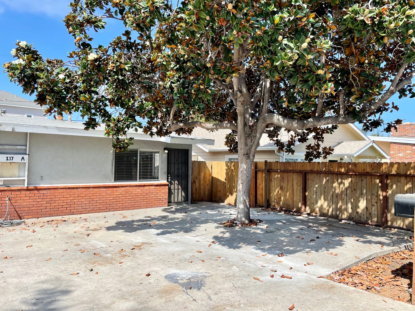 Oceanside Apartment: 137 S. Myers Street