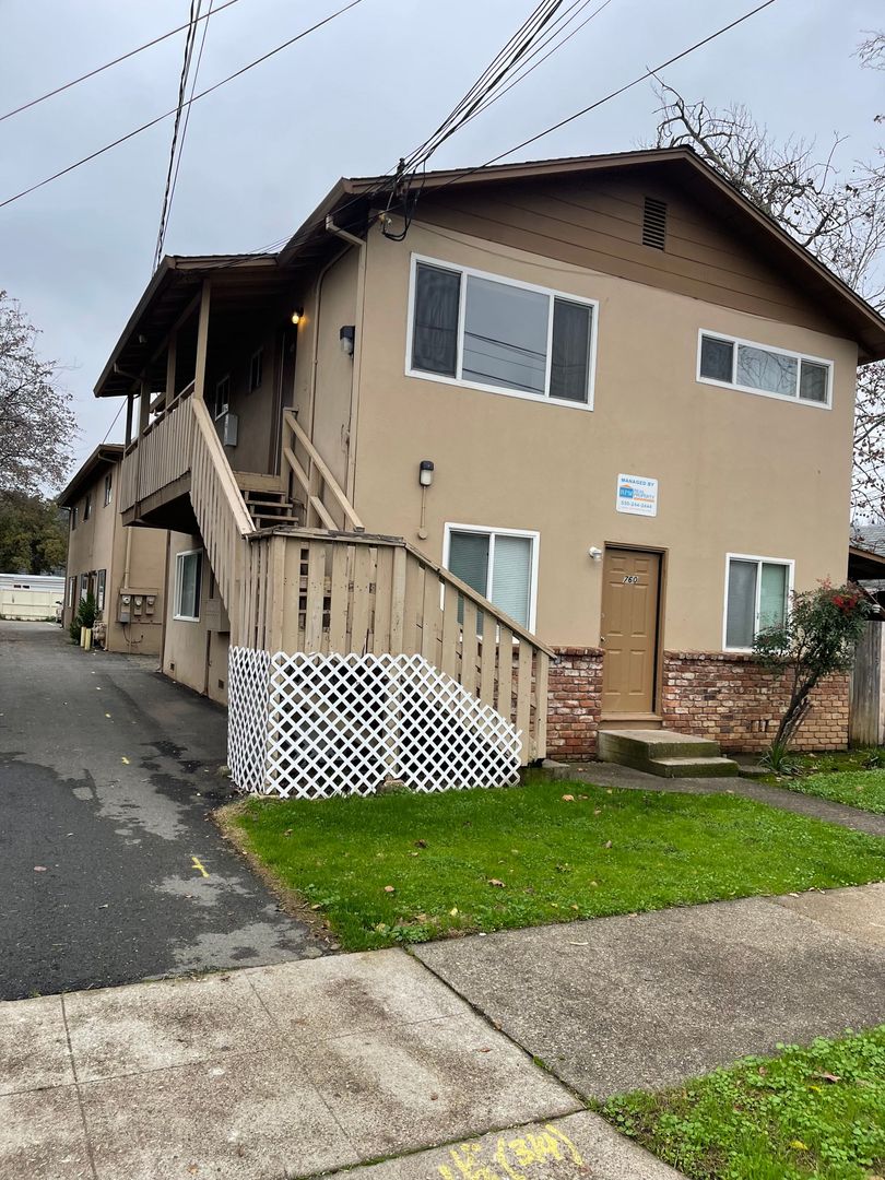 Redding Apartment: 760-770 West Street