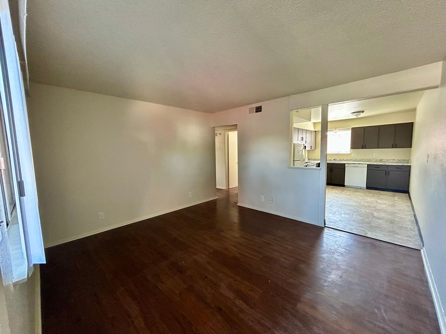 Redding Apartment: 1295 Downard Lane