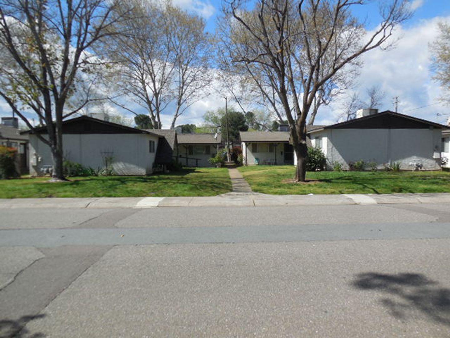 Redding Apartment: 2190-2280 Athens Avenue