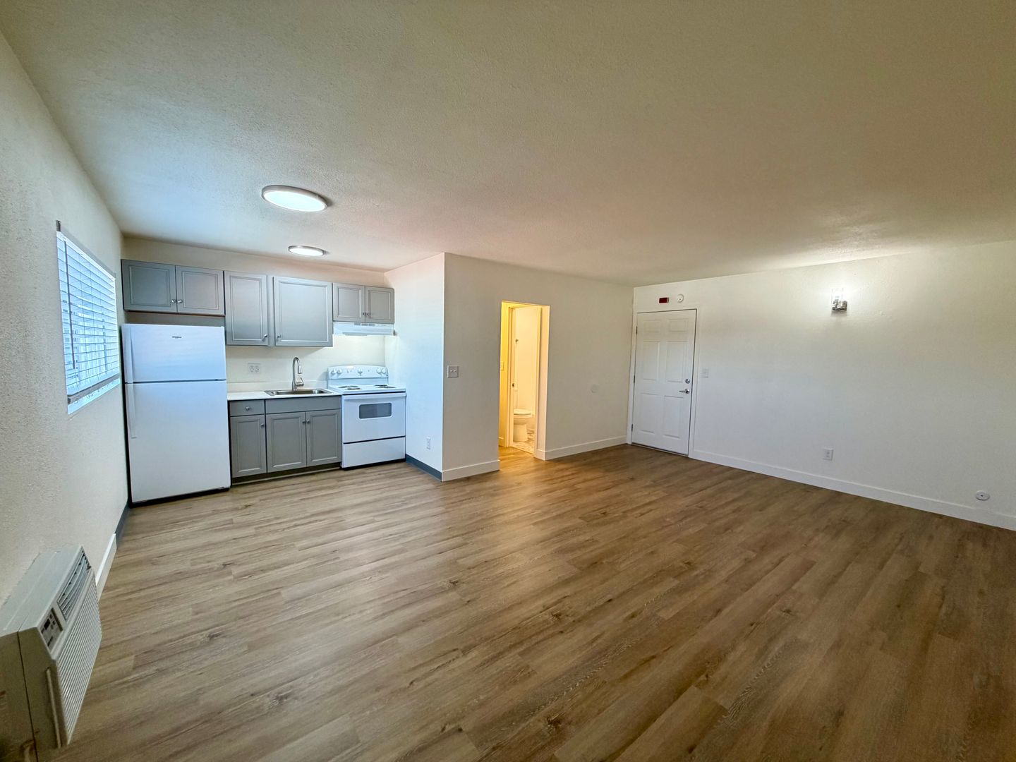 Redding Apartment: 4660 Westside Road