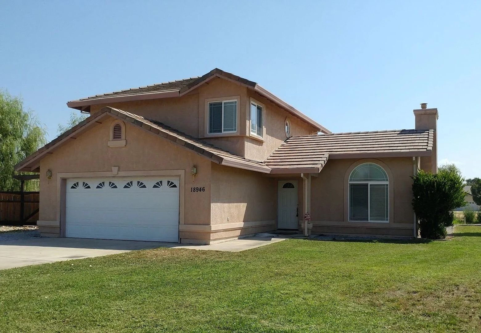 Cottonwood House: 18946 Yawl Place