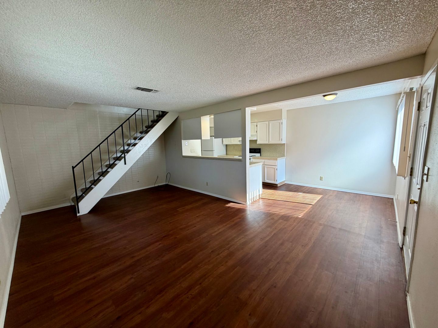 Redding Apartment: 3260, 3276, 3306 Alexander Drive