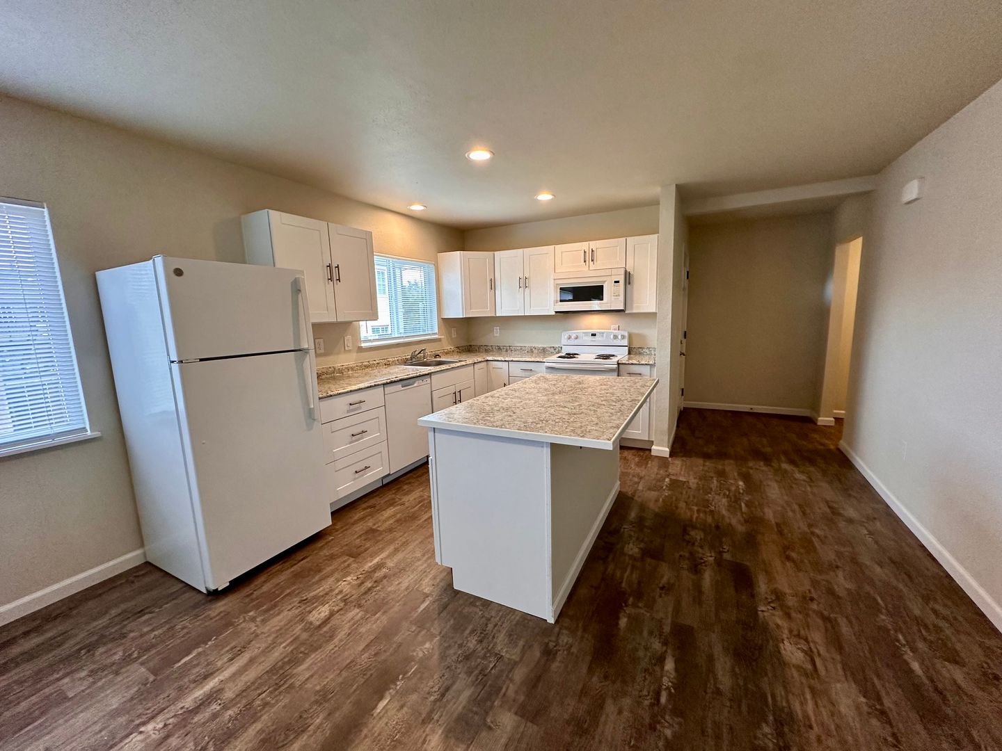 Redding Apartment: 1397 E. Cypress Avenue