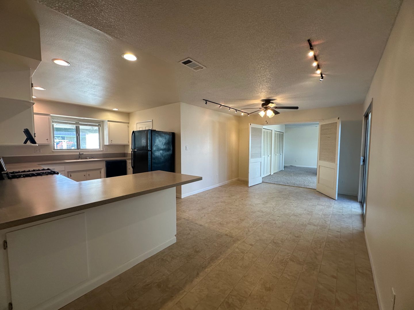 Redding House: 3919 Alma Avenue